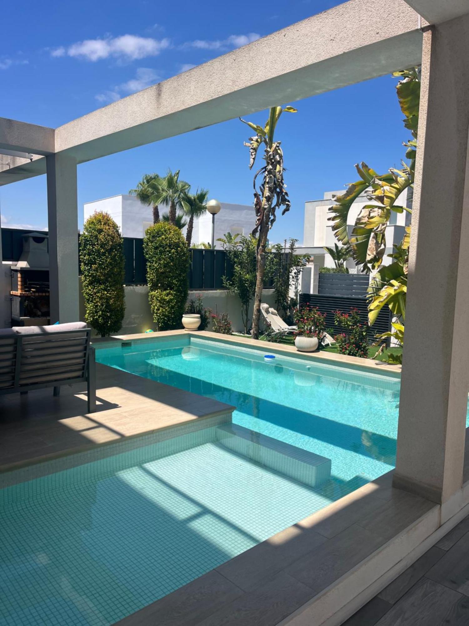 Sympathique Chalet A Gran Alacant Εξωτερικό φωτογραφία